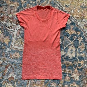 Lululemon Swiftly Tech Short Sleeve